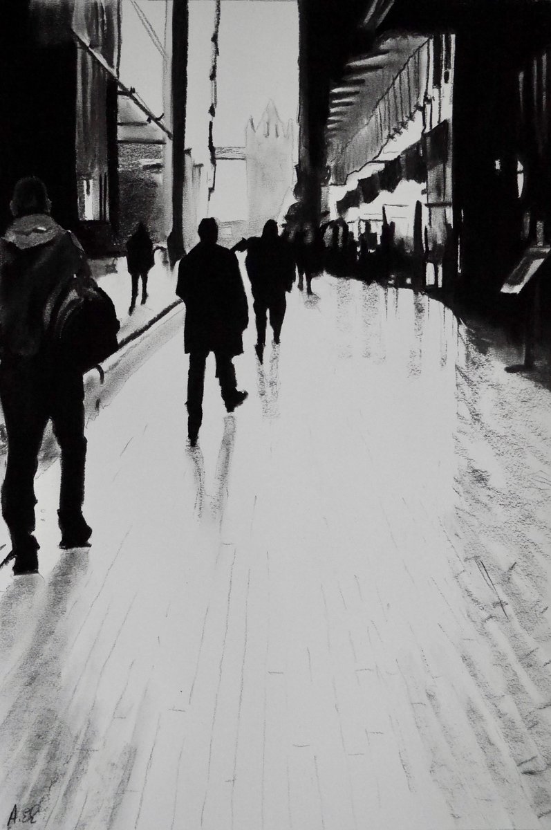 ArtyKellie's tweet photo. The gallery has received some wonderful new charcoal drawings from artist #AngelaEdwards, have a look and let me know what you think XK
#Brighton #Art https://t.co/hALR5HOB0x