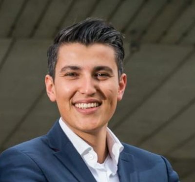 Stem je mee op onze Arash Mostafa, F&amp;B Manager <a href="/Evoluon/">Evoluon</a>? Hij is genomineerd voor de titel van F&amp;B Professional of the Year 2018. Ga naar afbm.nl/blog/item/stem… om te stemmen en hutten.eu/blog/arash-mos… als je wilt weten wie Arash is. Thanks!