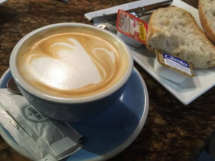 Almorzamos con moitas ganas #café #cafeterialameda #scae #aestrada #coffee