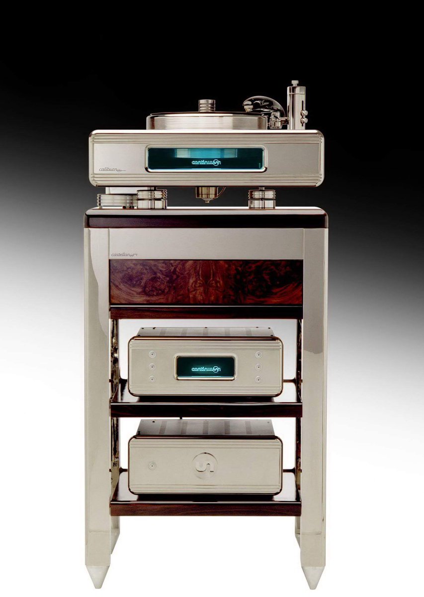 Berny2876's tweet photo. #ContinuumAudio Labs Caliburn #turntable and Cobra #tonearm... https://t.co/FtUcWkbUvx