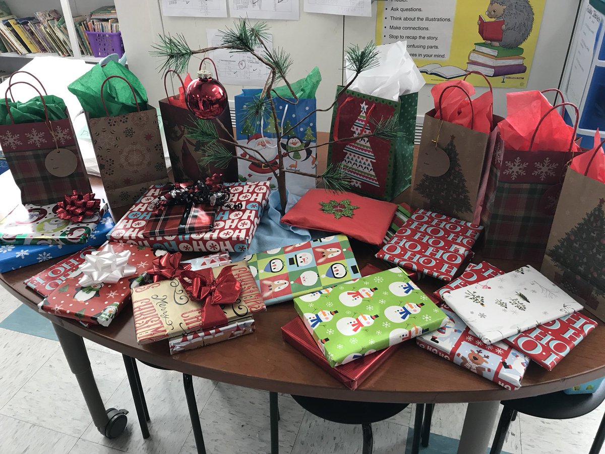 nstreet_teaches's tweet photo. Reminiscing about our STEM holiday party from last week! So much fun and a wonderful time collaborating with one another! #greatstudents #westsidebestside #collaborationstations #holidaystem #santaparachutes #mysteryscienceflakes #treedots #bookexchange #flashbackFriday https://t.co/ns1L6V26KV