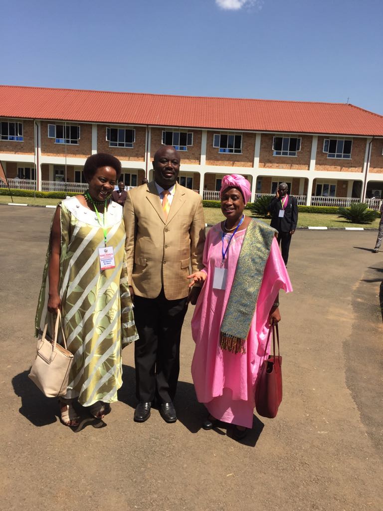 KMuhumuza's tweet photo. Tooro peoples conference is underway in Kinyamasika. Follow the proceedings live on Facebook.
#TPC2017 https://t.co/xQOEG9kgdH