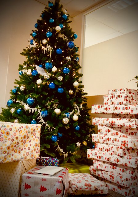 Secret Santa is in da house !! #lotsofpresents #exciting #soNarato