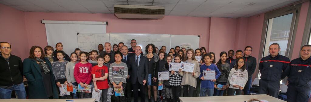 departement06's tweet photo. 6 500 élèves du #Département06 sensibilisés aux #ComportementsQuiSauvent dans le cadre de leur formation d’ #AssistantSécurité ! #prévention #sécurité #Education https://t.co/UegmMIhwLJ https://t.co/MvK4OQUE1g
