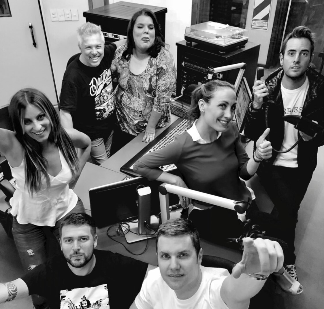 SANTIAGODELMORO's tweet photo. Todos en #ElClubDelMoro en FM99.9 la 💯 Si vas x trapo dale RT 📻🥂☀️RT nos ven en https://t.co/4osVBfEoQD https://t.co/0NX1FNLnR0