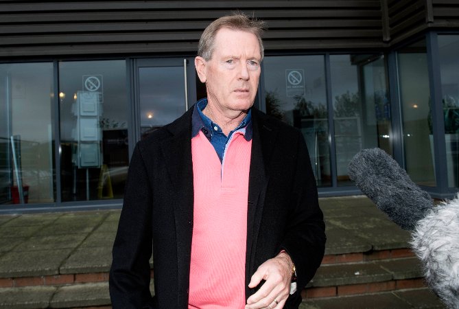Record_Sport's tweet photo. BREAKING: Rangers owner Dave King loses £11m court case as judge rules in favour of Takeover Panel
https://t.co/SwD0wxyuYf https://t.co/YUTYzmvBCY