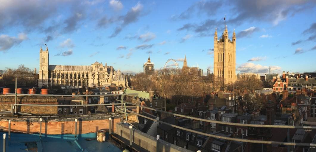 Watts_Group's tweet photo. #WattsFridayView: #Westminster spotted from the Penthouse on one of our @WattsNQSM Monitoring projects. This fantastic Friday View is our last one for 2017, stay tuned for some more great sights in the #NewYear ! https://t.co/czZf6WteLW