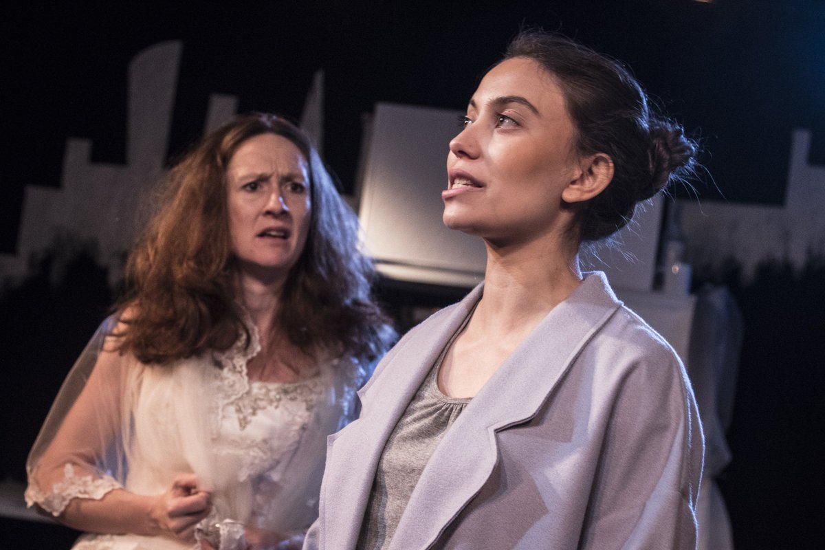 crowleynco's tweet photo. A few more of @odinnthehole's glorious production photos. #GreatExpectations has four more shows before Christmas! 3pm and 7:30pm 22nd and 23rd! https://t.co/v7SfunfTtv