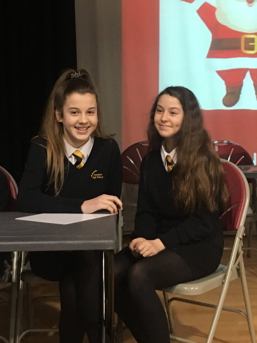 Y10NHS's tweet photo. Y8 learners have got their quizzing heads ready for our annual @StudentvoiceNHS Christmas quiz! 🎄 🎅🏼 https://t.co/HsN806qOMu