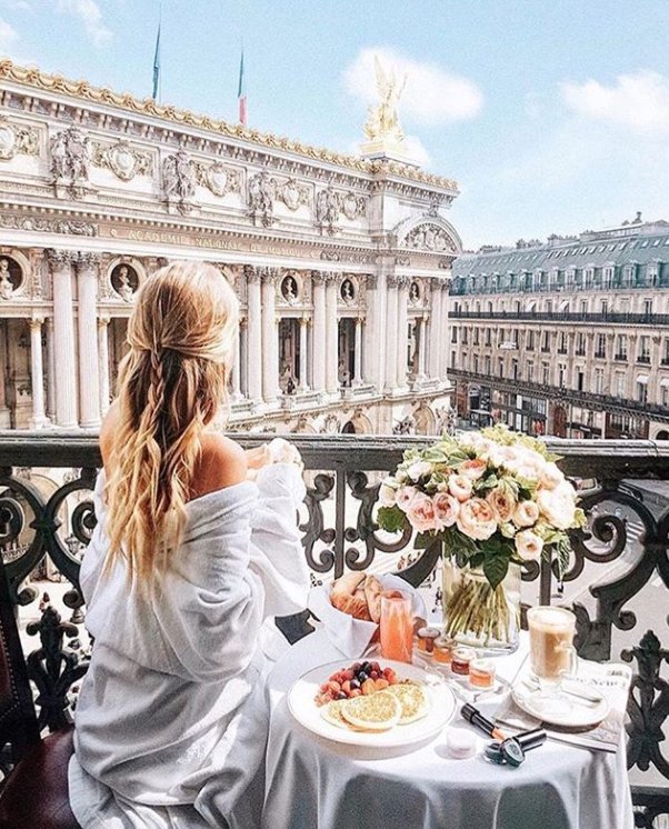 View from Le Grand Hotel, a place that has hosted royalty ever since it was inaugurated in 1862 by Empress Eugénie, wife of Napoleon III. 
#parislegrand #hotel #travel