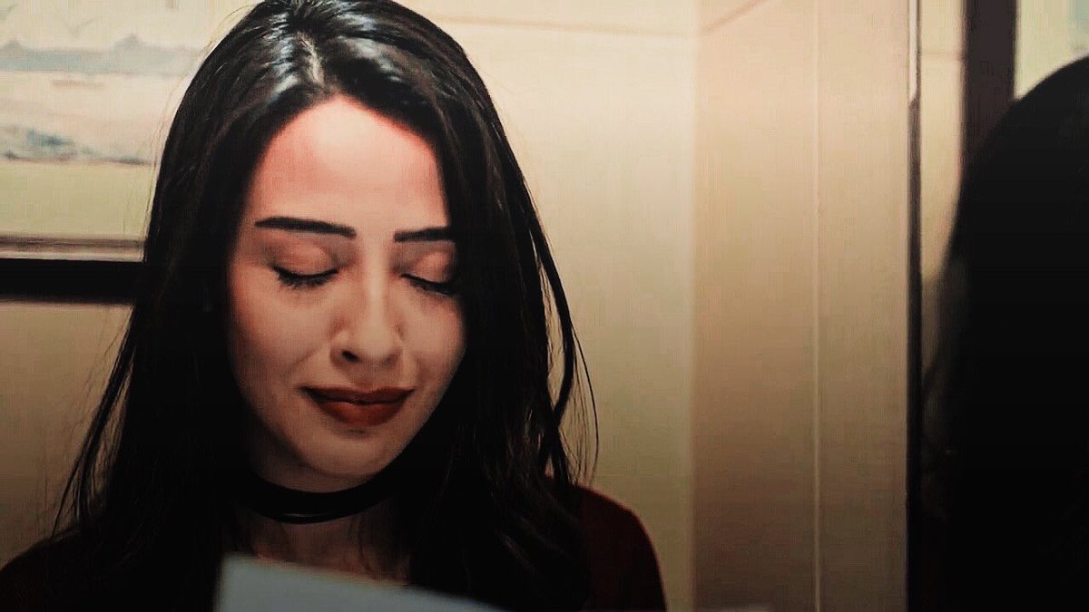 bumprincess_2's tweet photo. Nazlı, dayanamadım. İki satır da olsa yazayım dedim. #söz #NazAt #erenvurdem #ilaydaıldır https://t.co/dgMUBYZkiw