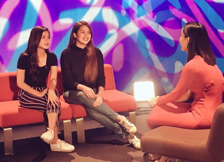 OfficialJaneSon's tweet photo. Jane and Maris on CinemaOne @itsJaneOineza @MissMarisRacal @RegalFilms
#HauntedForest3DaysToGo https://t.co/3TBXUg9YeW