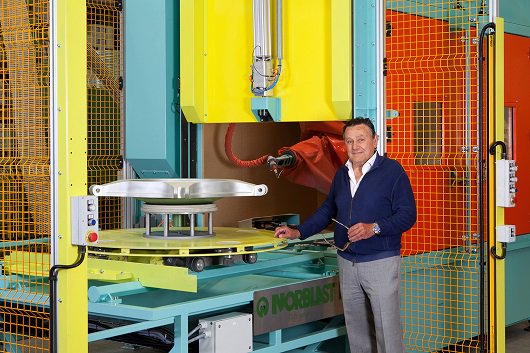 of2011's tweet photo. #Anniversari: 40 anni di #tecnologia made in #Norblast. Nell'immagine Remo Norelli, Presidente del Gruppo Norblast e Cavaliere al Merito della Repubblica Italiana. @Norblast
https://t.co/EkxnQRJ8BG https://t.co/YvVsZxwBgf