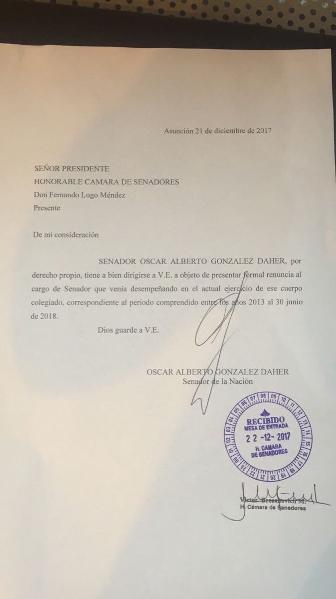visiondigital8's tweet photo. #Urgente Oscar González Daher renunció al Senado.
#VisionNoticias https://t.co/rT0KsULvKv
