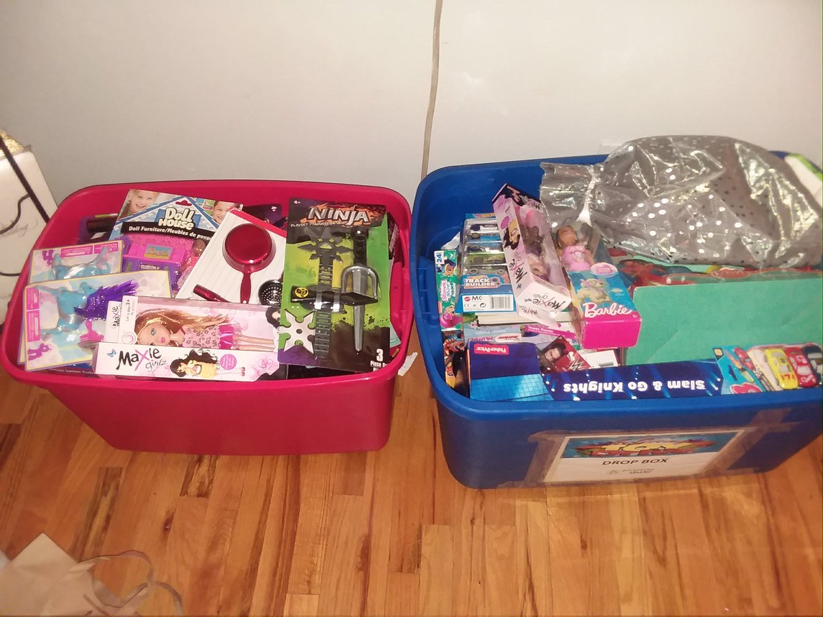 sherwingee1's tweet photo. On behalf of the entire Diversity Unity Block Association, I would like to say thank you to everyone that contributed to our toy drive. This was another successful event for us. Today I will be delivering these toys to kids who are affected by Domestic Violence. https://t.co/lo2ehCxnwv
