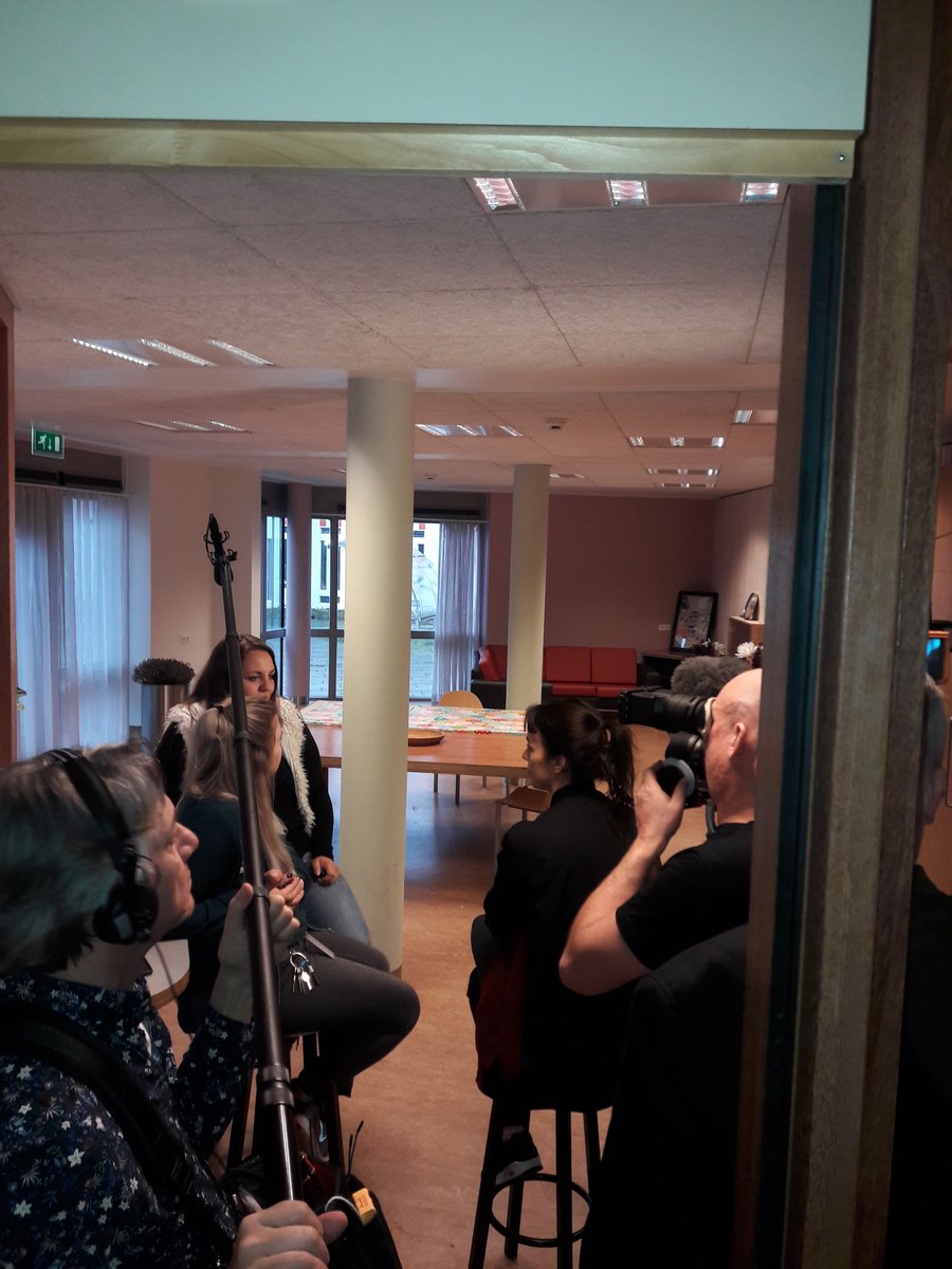 Levivandam's tweet photo. Deel 3 van @BrandpuntTV opnames met @liesbethstaats over #innovatie in de #jeugdhulp Met aandacht voor @JIMaanpak @Garage2020 bij @spiritjeugdhulp &amp; @dekoppeling met @FCoelman &amp; @Marjan1091 https://t.co/hjWQQOCzLW