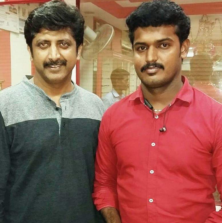 BalaRavichandr8's tweet photo. #வேலைக்காரன் 
இன்றைய தலைமுறைகள் காற்றுக்கொள்ள வேண்டிய பாடம்
@Karthi_Offl @pandiraj_dir @Siva_Kartikeyan 
@jayam_mohanraja 
@actor_jayamravi https://t.co/2G7FW9gUGh