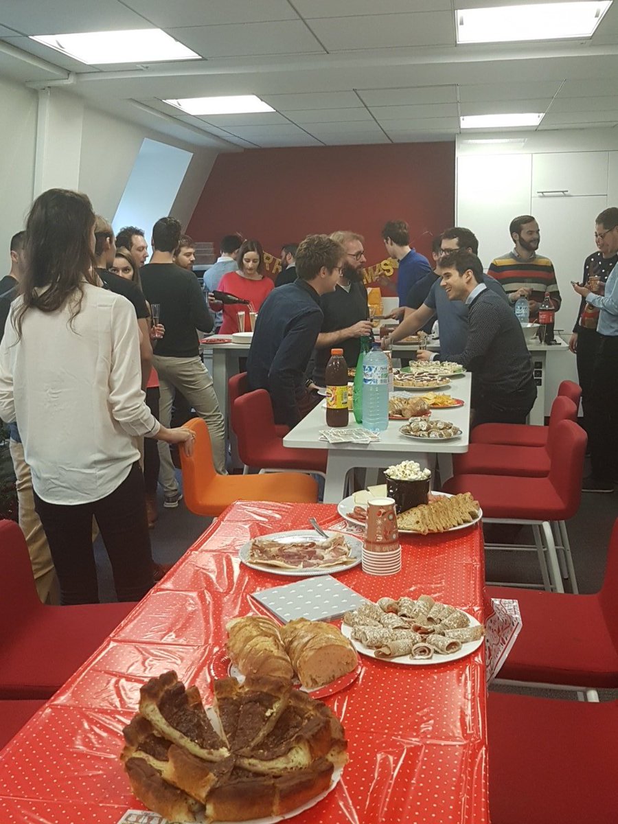 Repas de noël pour la #teamd2si  #Noel . Bonnes fêtes !!