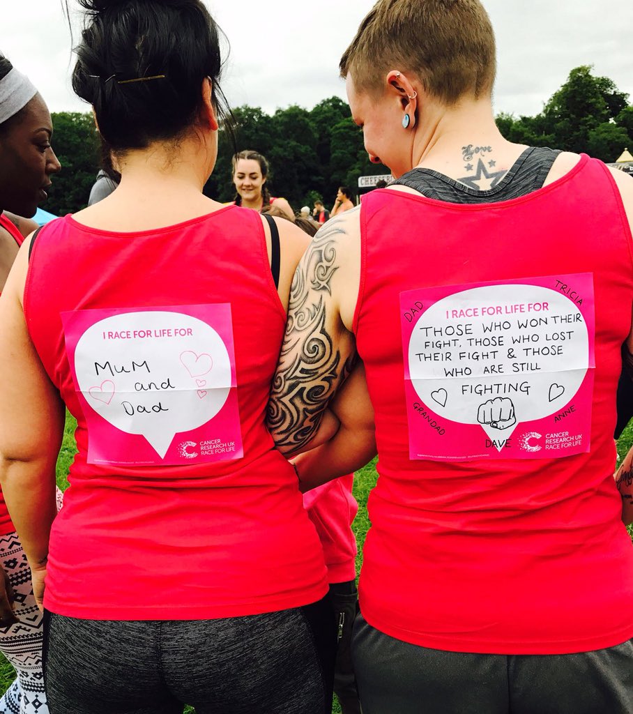 emmaloutattoo's tweet photo. @raceforlife A group of us from my old work took part (30 of us to be exact) I was running as my father in law has terminal lung cancer #standupagainstcancer https://t.co/qdrpE8kQ0z