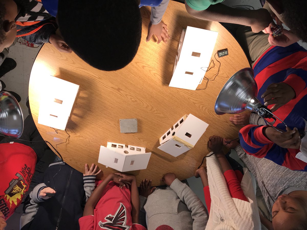 OceeAP's tweet photo. Solar House Design Challenge #MathExtravaganza #STEMStation #BShermAndTheScienceKids @WolfCreekWolves https://t.co/rOWSj4x2X8