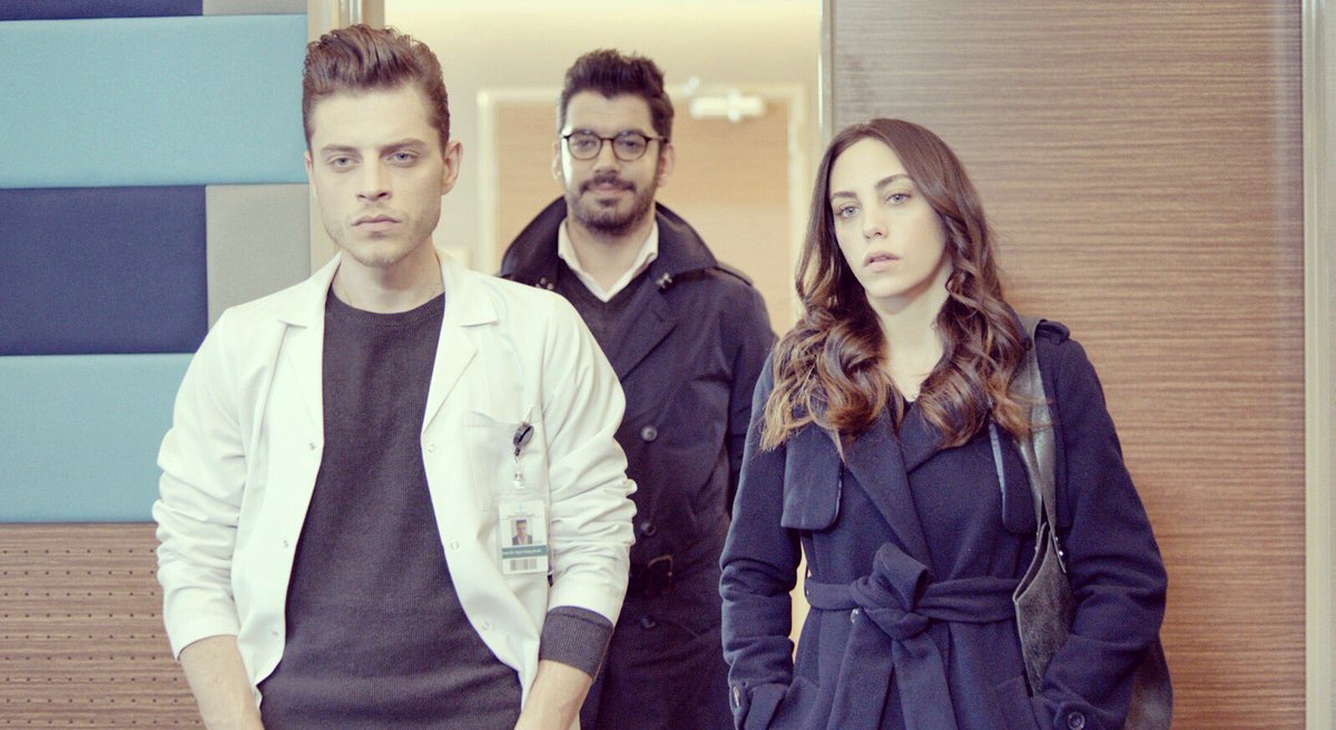 kalpatisitv's tweet photo. Kim dost, kim düşman ?! #KalpAtışı bu akşam #showtv 'de! #mfyapım https://t.co/El4EZOjXh0
