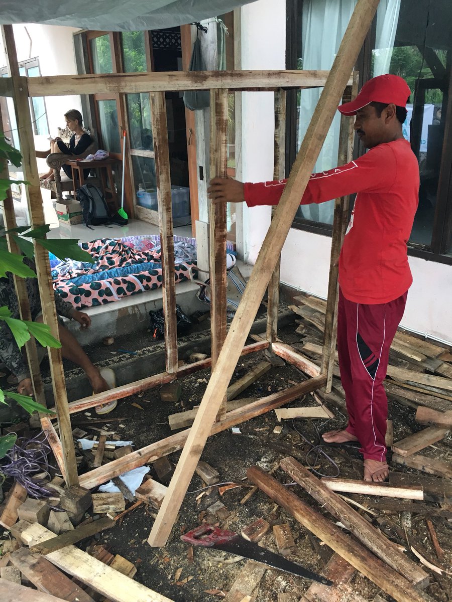 teamactionamed's tweet photo. Using local resources to organize our distribution center for #agungvolcano evacuees @teamactionamed HQ https://t.co/aigkhAgkx1