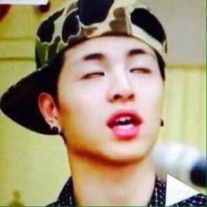Kb2b2w3nR's tweet photo. どこのグループにも見るに堪えない芋時代ってものがある
#笑ってはいけないBTS24時 
#笑ってはいけないBIGBANG24時 
#笑ってはいけないiKON24時 https://t.co/1rB2b8YuhV