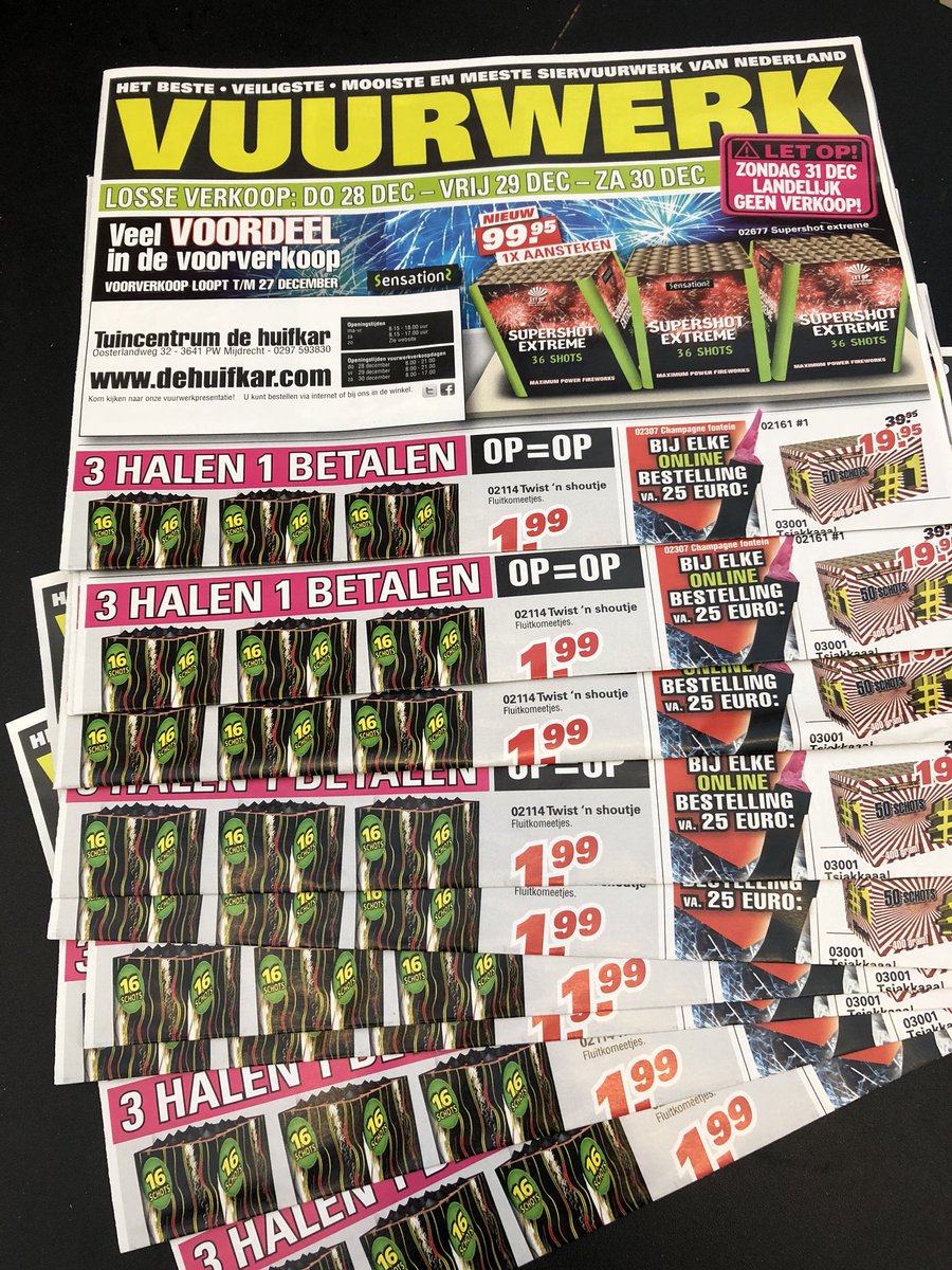 vuurwerkDRV's tweet photo. Bezorgers van de @groenevenen bedankt voor het verspreiden van onze 2e folder. Meteen top drukte in de webshop https://t.co/5rf2ZkqvIW https://t.co/iRuIiv4fEJ