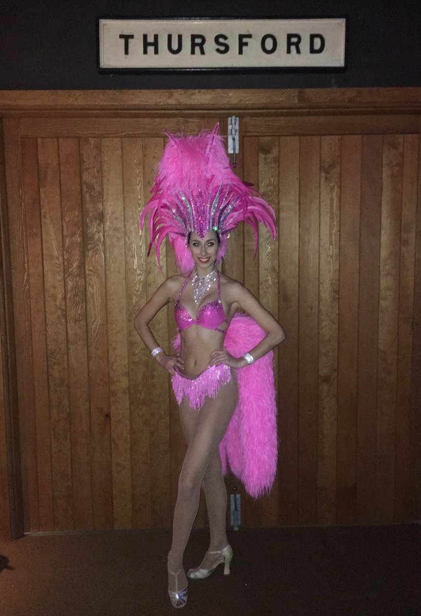 Penultimate day at <a href="/Thursford/">Thursford</a>! Year 6 👙✨💗