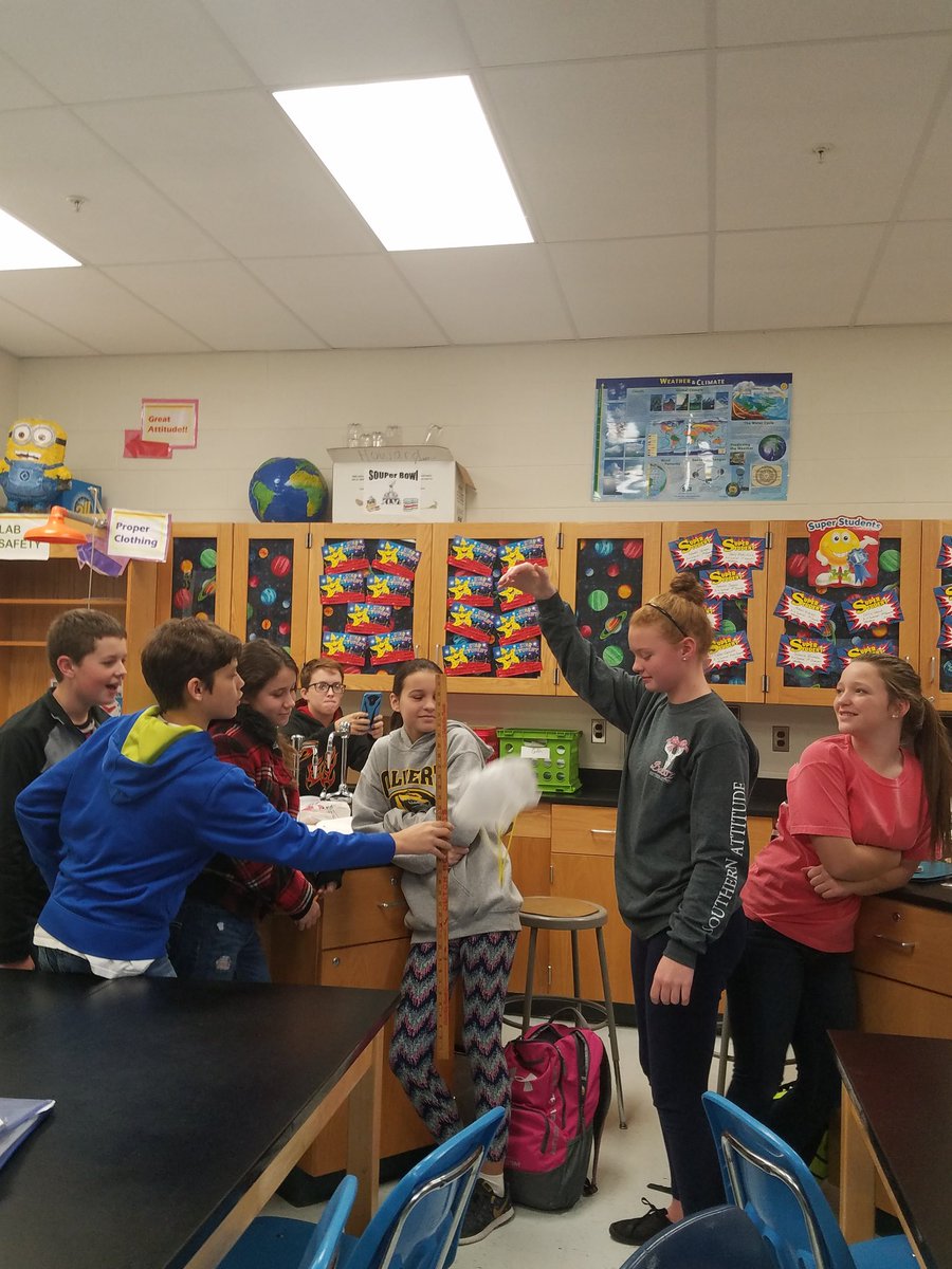 HFallica's tweet photo. Testing air resistance in Science this week! How much air resistance does Santa get??? ๐
๐ฆ #Labdiscoveries #ForceandMotion @CalvertMSCCPS https://t.co/HLU0H3al9l