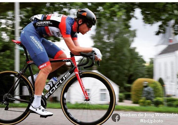 SICASSO_wheels's tweet photo. Sicasso Winning Break! #Belgium #Racebred #FastCarbon #rewardeffort https://t.co/tofOIsnCYG https://t.co/ZsDWndtvzS