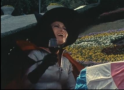 相田 彩太 Twitter पर 冬至の今日も 超絶 悶絶 料理バトル 更新です フランス革命劇と同名の魔女とは ５年３組魔法組 の 魔女ベルバラです 超人大全集を持っている悪魔はステカセキングですう ベルバラは ケッケケーのケッ でステカセキングは