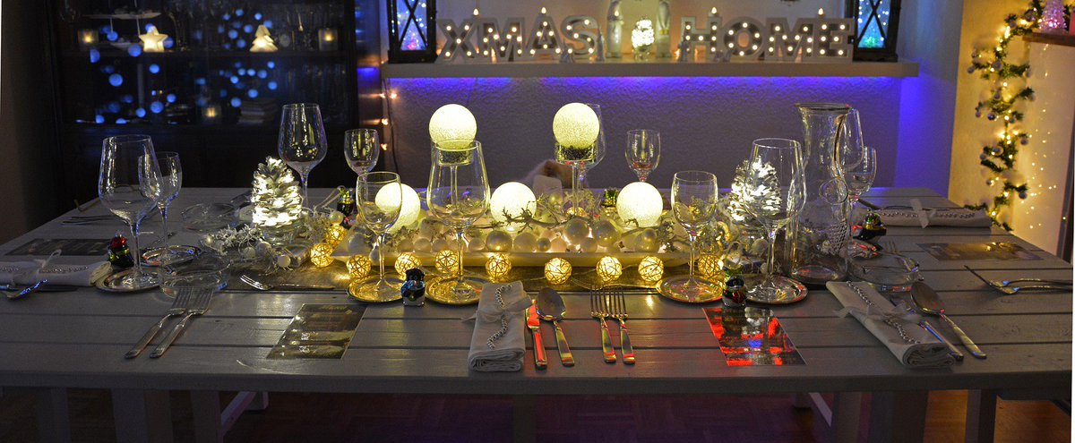 BoernerSocial's tweet photo. Geschenke besorgt? Super :-) Auch schon eine Ahnung wie der Festliche Tisch aussehen soll? Nein? Schaut doch mal wie wir unseren Tisch haben. #christmas #xmas #easy #fast #healthy #table https://t.co/tJtQ1bK6Rq