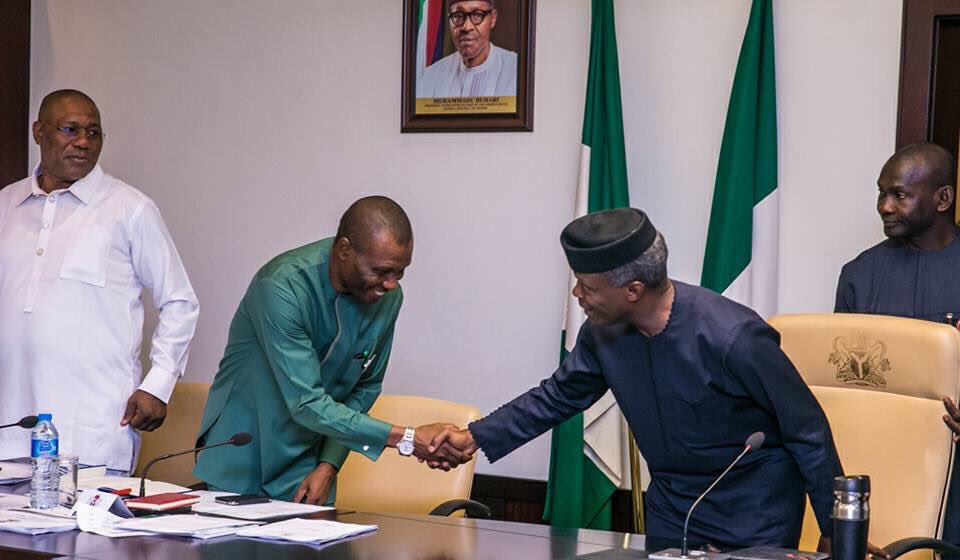 MNDA_Ng's tweet photo. @ProfOsinbajo chairs the Inter-Ministerial Committee on Niger Delta with @usaniuguruusani @IbeKachikwu @iujibril @PetersideDakuku @NsimaUEkere . Addresses issues on Maritime University, Ogoni Clean-up, Modular Refinery and other Niger Delta Region issues. @ndnewvision https://t.co/BMx9AXvrVC
