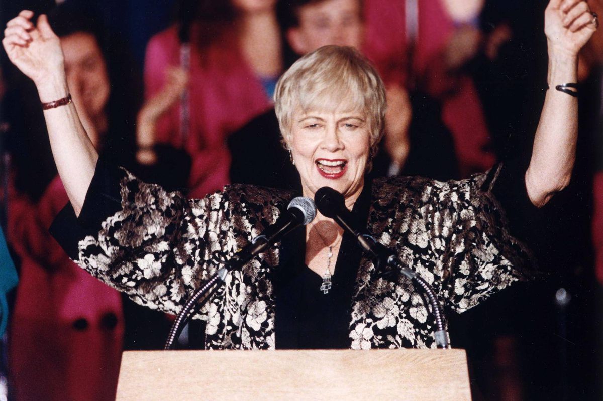 June Rowlands, Toronto's 1st female mayor, has died at age 93. https://t.co/lkL4359EyA