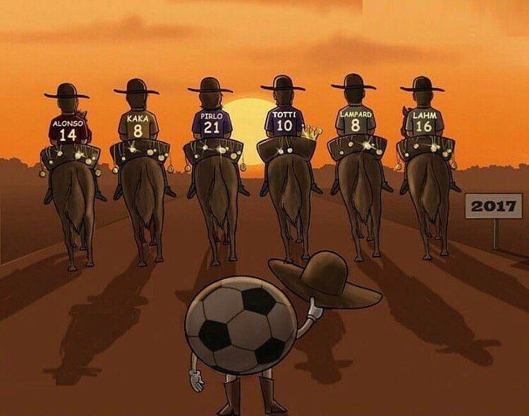 Footballogue's tweet photo. [#Légendes✨] Ils ont  pris leur retraite cette année https://t.co/THf8Rd7szd