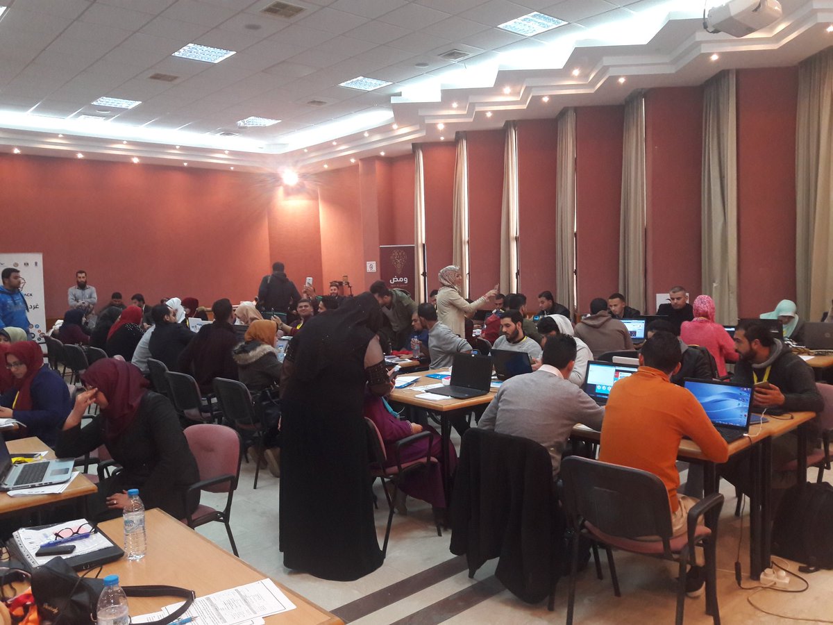 WorkWithoutBoar's tweet photo. الحدث مستمر ....
والعمل مستمر ....

#WAMDHACK
#WAMDHACK_DEEP 
@UNDPPalestinian 
@isdb_group https://t.co/kcrGMLULuA