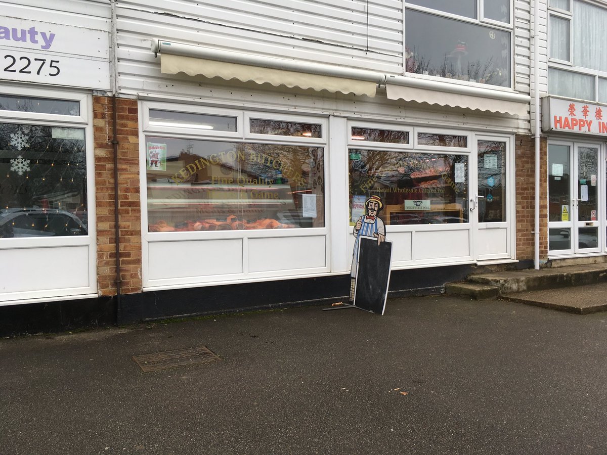 celiahart's tweet photo. Stress-free Christmas dinner shopping sorted 👍🏼
#shoplocal #queuefree #suffolk #cambs foggy border country. https://t.co/7kGADFXD9L