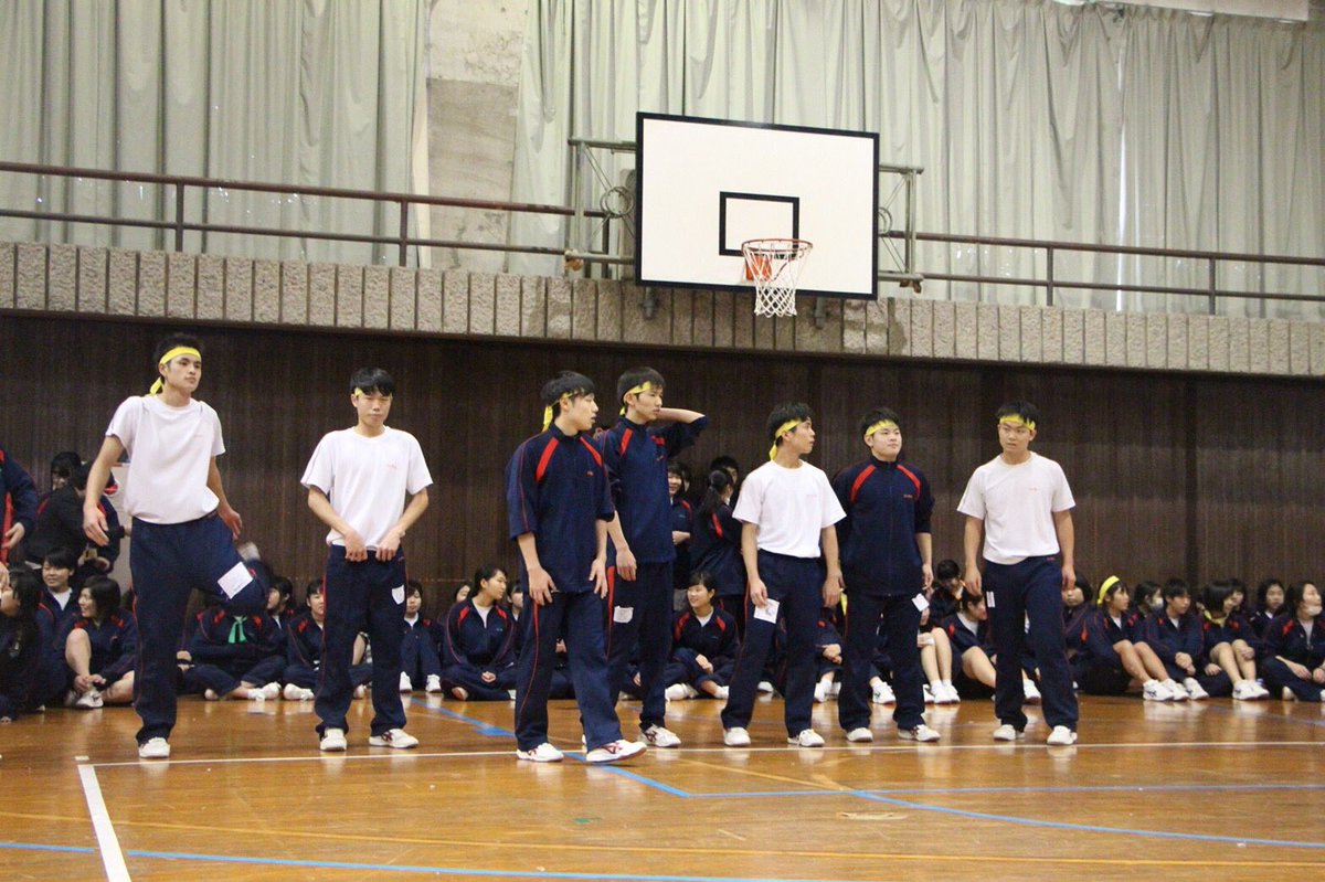 temarizusi_'s tweet photo. 皆さん本当に応援ありがとうございました。
皆さんの応援があっての優勝でした！ほんとうにありがとうございました！
そして、調理科のみなさん、クラマお疲れ様でした！ほんと、調理科で良かったでございます！あと、最後、本当に申し訳ありませんでした。 https://t.co/Bq712E8nf8