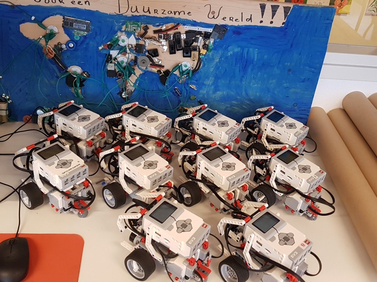 jaapjanvleeuwen's tweet image. Klaar voor de LEGO Meilân League 2018! @LEGO_Education @cbo_meilan #cbsdeburcht