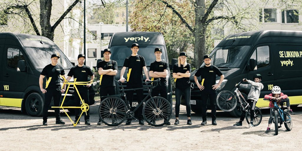 The Sprinter goes further. Start-up <a href="/YeplySuomi/">Yeply Suomi</a> fixes your bike from your home in this customised Sprinter: bit.ly/yeply