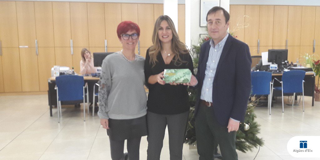 aigueselx's tweet photo. 🏆 Nuestra compañera Silvia Larrosa es la flamante ganadora del Premio #Atrivity en la Comunidad Valenciana. ¡Enhorabuena! https://t.co/tZaLhmbRXV