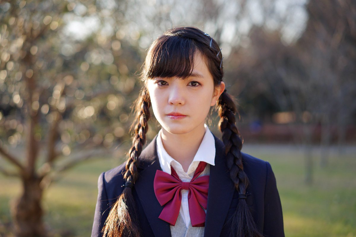 みっくんa7 おしげ ポートレート 写真好きな人と繋がりたい 原宿 代々木公園 17 12 22 黄金色に輝く時 夕陽 陽が傾いて 噴水 冬の陽光 三つ編み Jk制服 Sonya7 Carl Zeiss Fe55f18z Fe35f14z ii T Co Tgfyqeyske