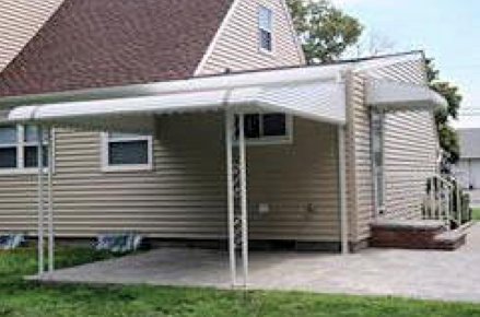 gssawning's tweet image. An attractive, protective door canopy will be a welcome addition to your home. Your porch, entrance or storefront will be protected from rain, sleet and snow, and your guests will always have shelter as they enter and leave! #DoorCanopy #Awnings #AluminumAwning #Winter #Home