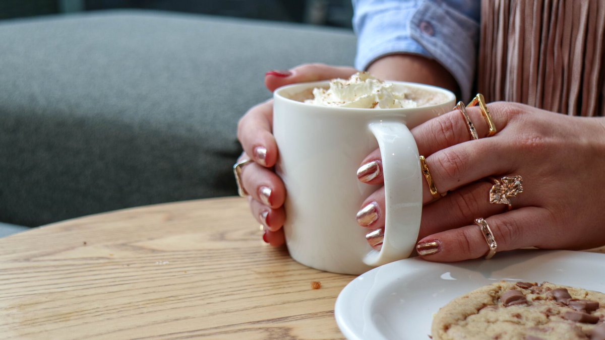 Rise N Grind, ladies. Wishing you all a brewtiful Friday #ButFirstCoffee