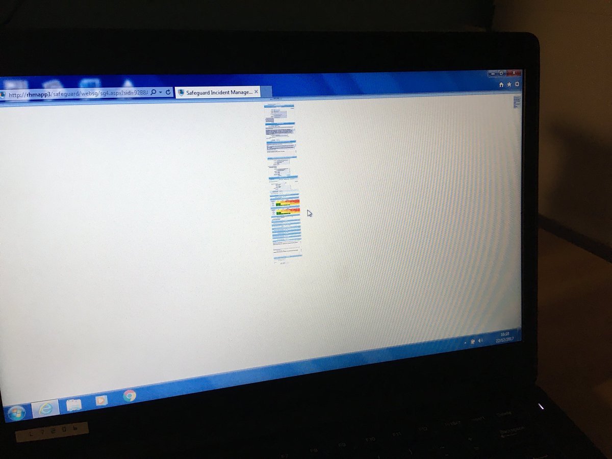 FionaLawsonNHS's tweet photo. 1st good thing: hilarity in the office when the laptop did this to an incident form #tinyproblem #ITsavvy https://t.co/Yan6LrSL9r