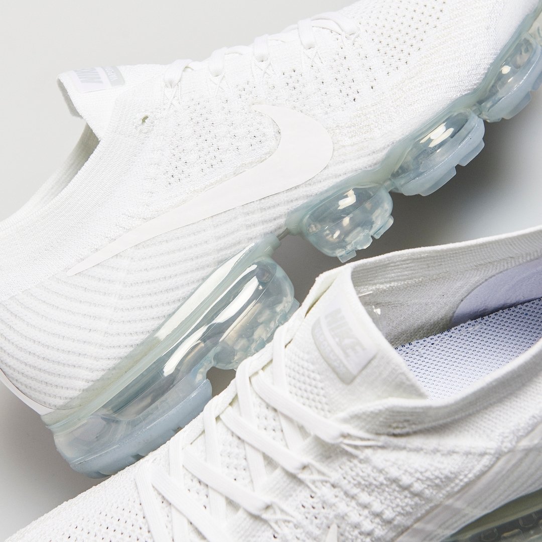 air vapormax white christmas