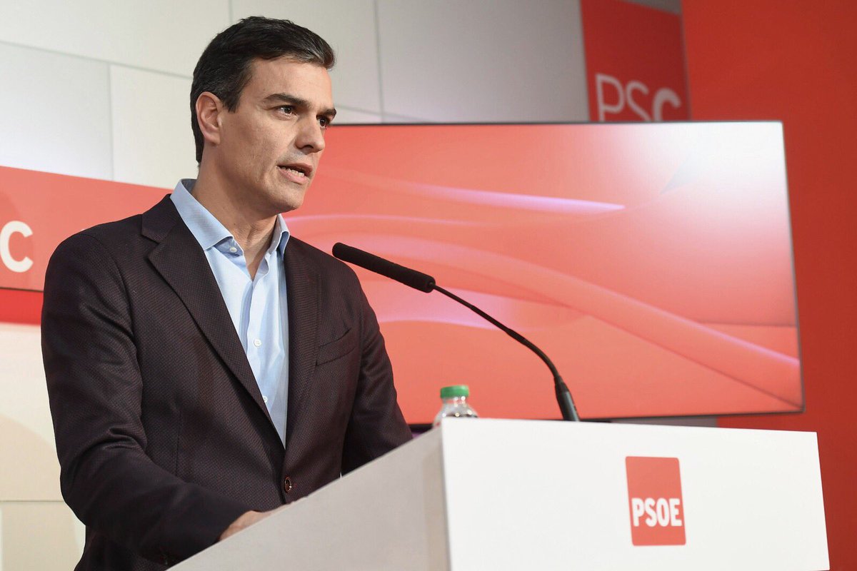 sanchezcastejon's tweet photo. El único partido con presencia notable en todos los territorios, llamado a vertebrar la propuesta de regeneración política nacional y de izquierdas, es el @PSOE https://t.co/yHUqkabjxc