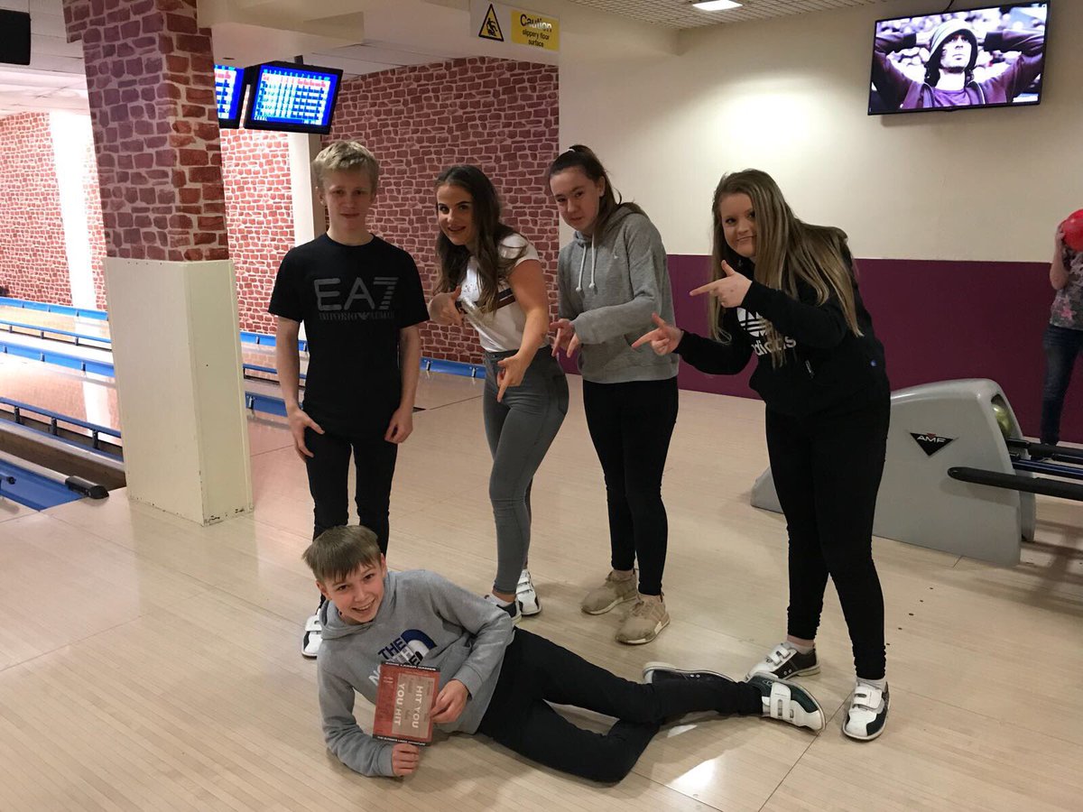 MissMaxwellAyr's tweet photo. Successful Praise and Reward trip for Arran House! #teamarran #praiseandreward #celebratingsuccess @BelmontAcad01 https://t.co/YqsykUYBI0
