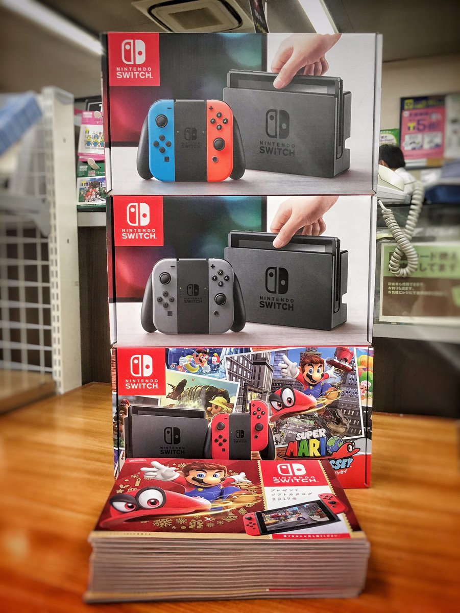 Tsutaya土佐道路店 Switch大量入荷 又又スイッチ入りました 前回買えなかった方も 今回は プレゼントにもまだ間に合う Tsutaya土佐道路店はラッピング も無料 ミニスーファミもあるよ Switch 在庫情報